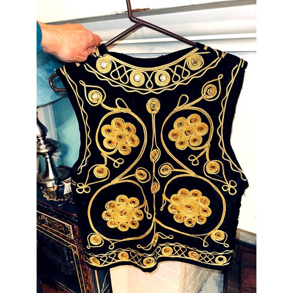 VINTAGE 70's BLACK VELVET GOLD EMBROIDERED HIPPIE AFGHAN VEST WAIST COAT - Picture 5 of 6